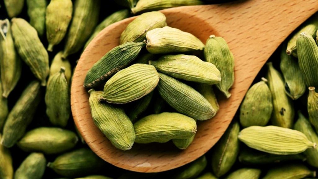 دمنوش خانگی برای هضم غذا در طب سنتی